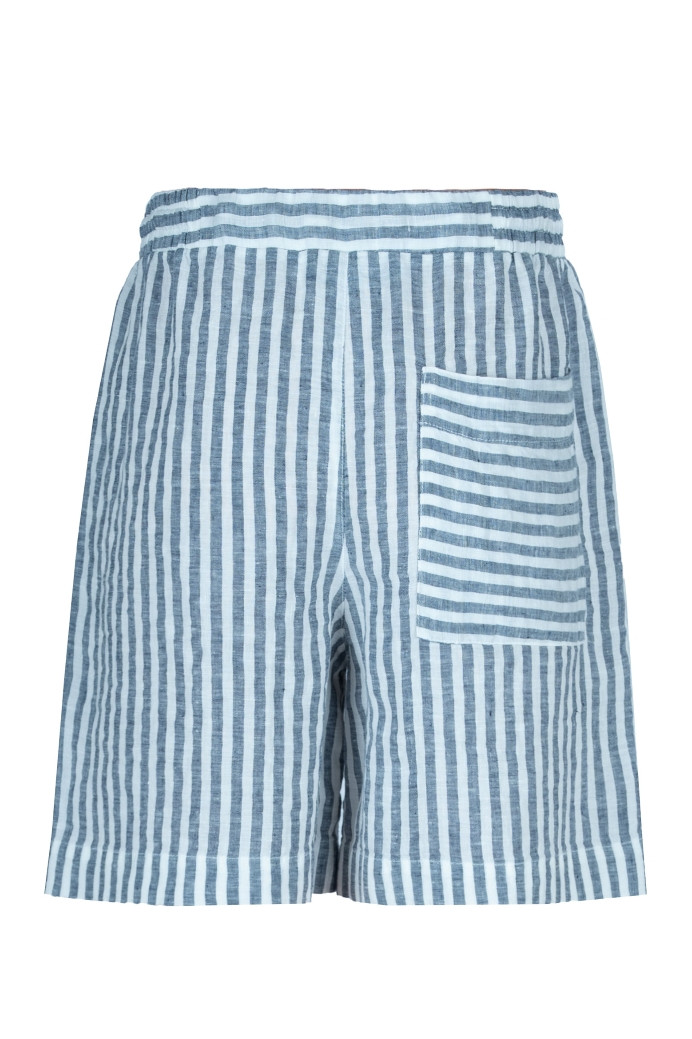 Linen shorts