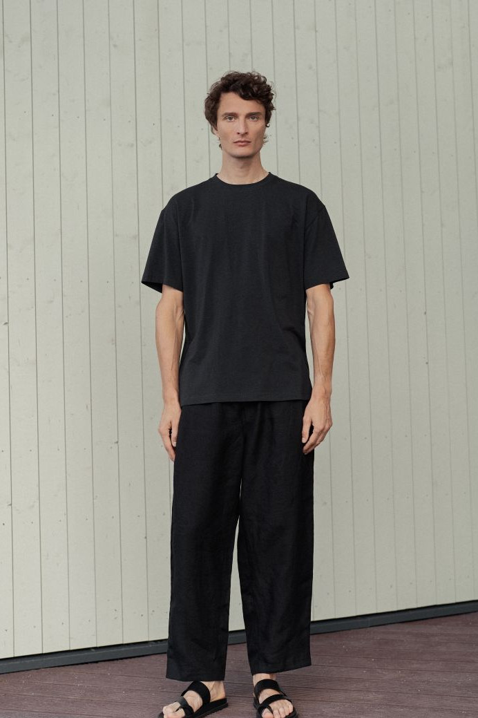 T-shirt with Coffee Carbon