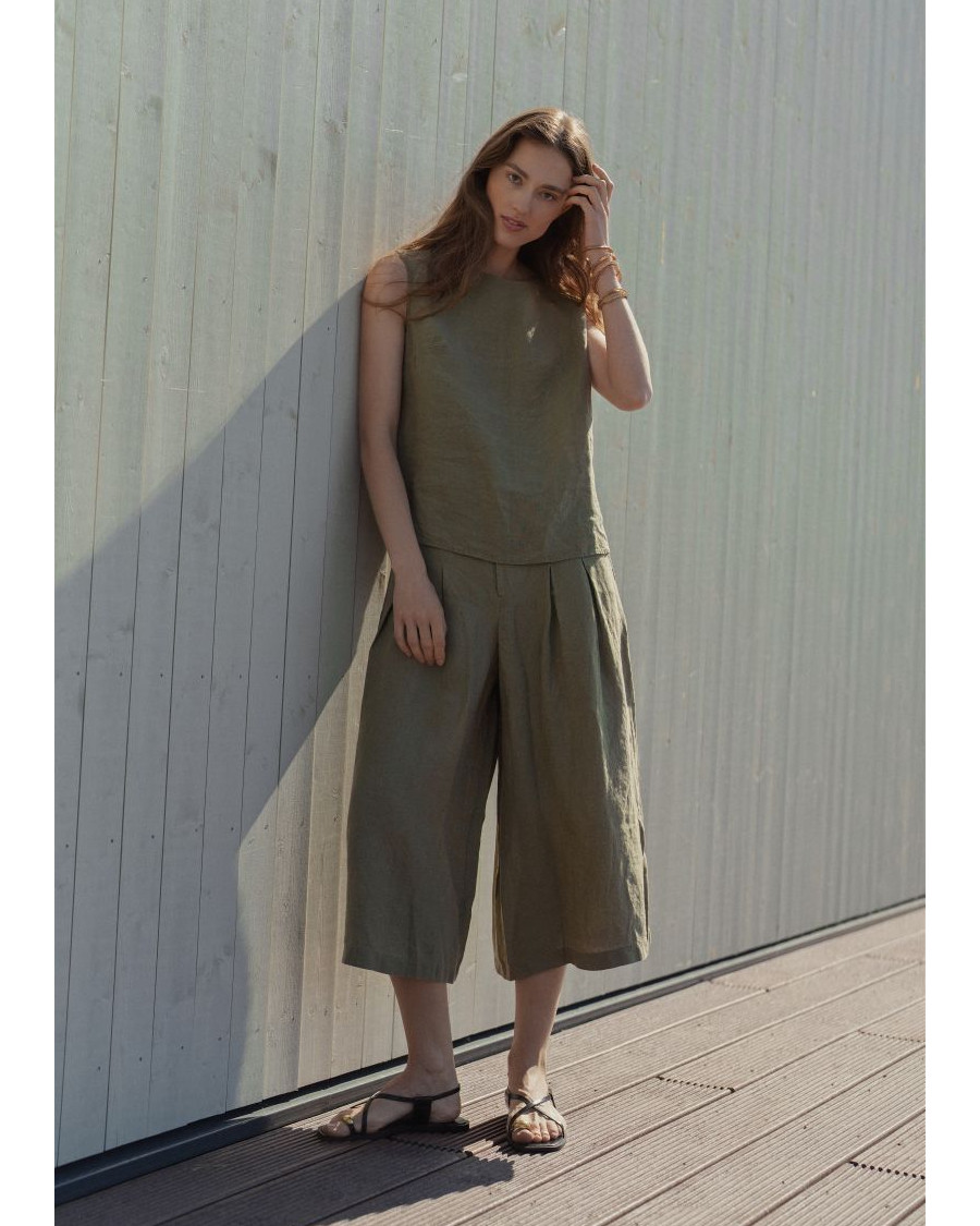 Ärmellose Bluse aus Leinen