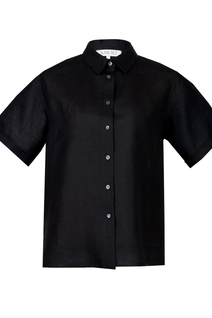 Linen short-sleeved shirt