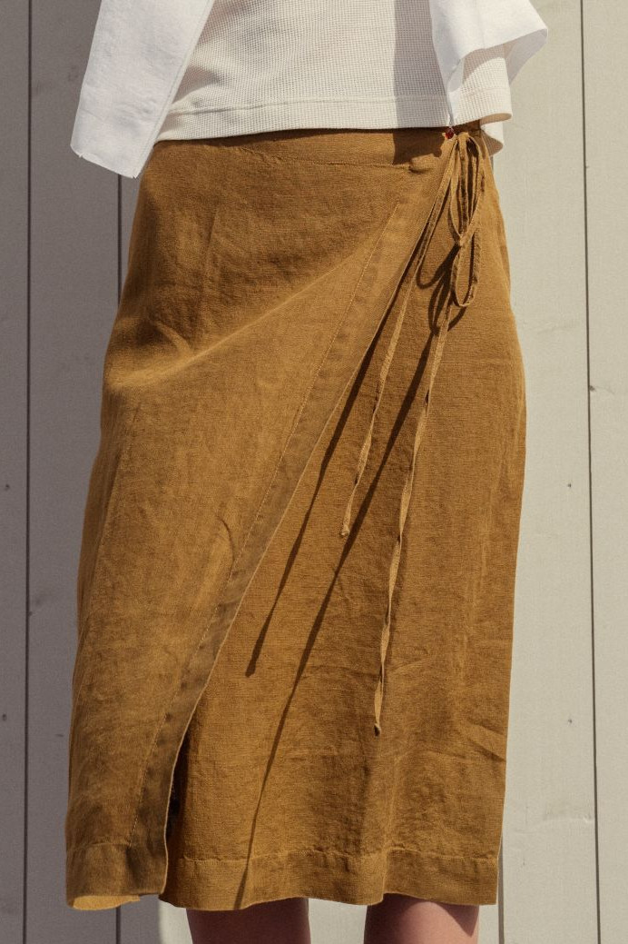 Linen amber color skirt