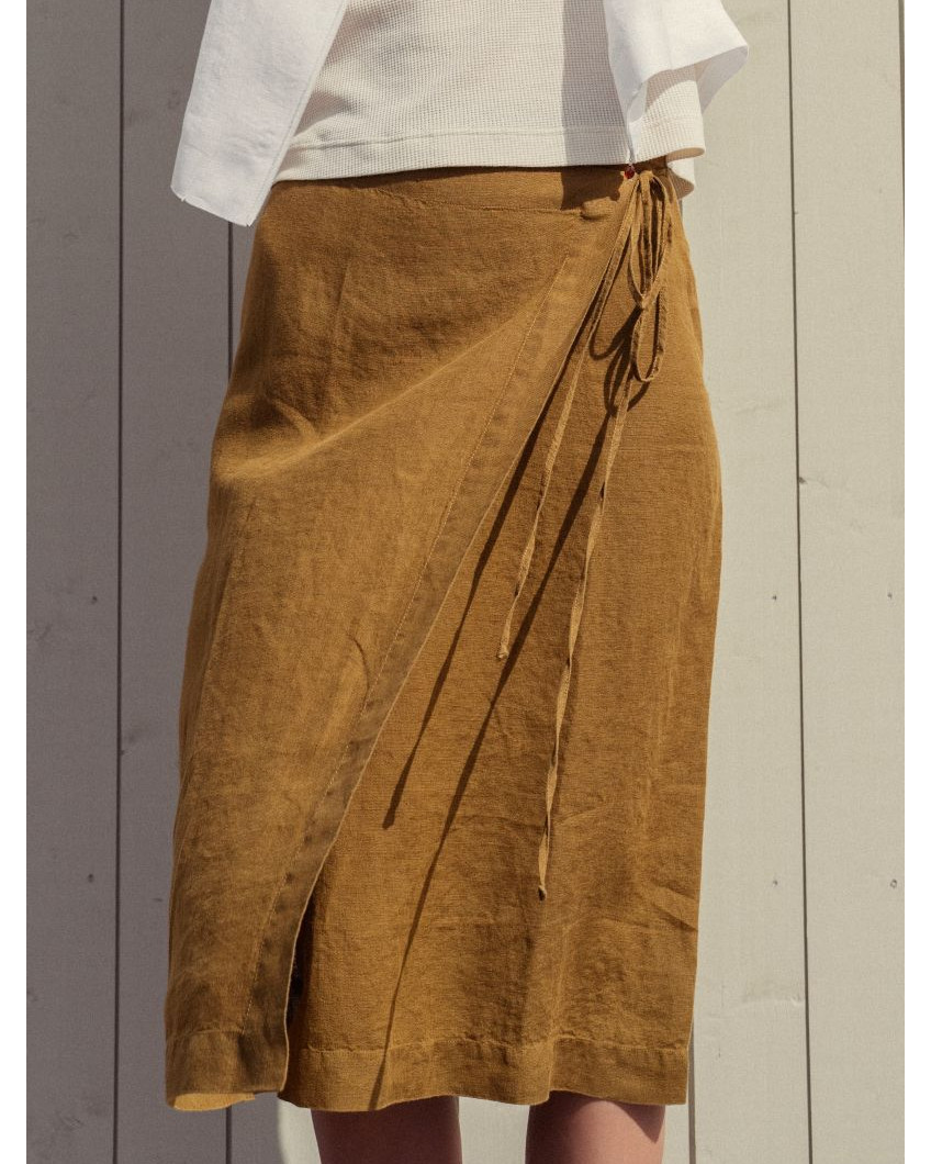 Linen amber color skirt
