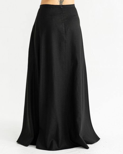 Long skirt
